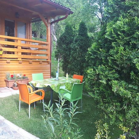 Obiteljski Apartman Borovi Visoko Exteriér fotografie